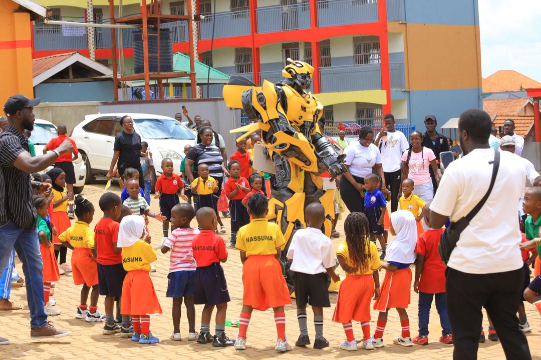 Sir Apollo Kaggwa Primary School Kisaasi Celebrates PLE Triumph in Grand Style as “Bumble Bee” Thrills Learners